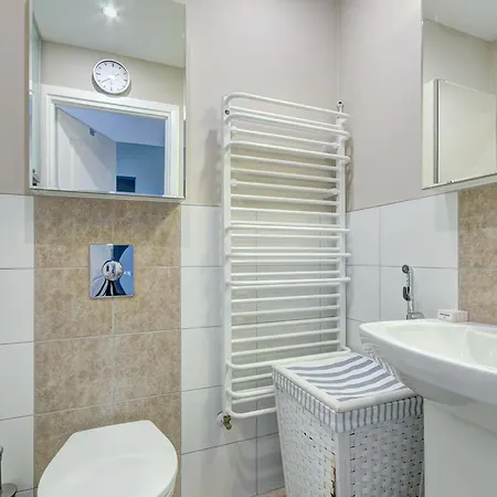 Dom & House - Level Eleven With Sea View Apartament
