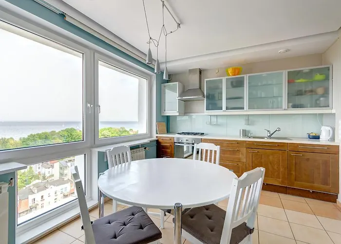 Dom & House - Level Eleven With Sea View Апартаменти